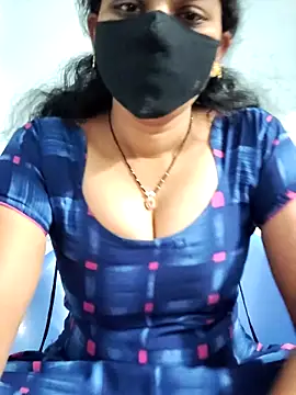 Snapshot of lusy79 chatting on 4, 2, 2026 lusy79 online show from 4, 2, 2026