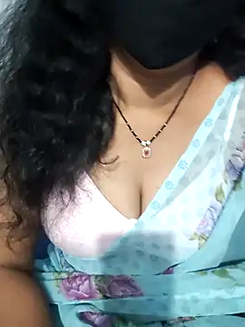 Snapshot of lusy79 chatting on 12, 2, 2026 lusy79 online show from 12, 2, 2026