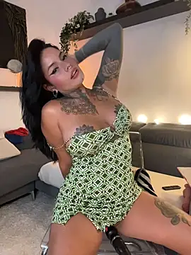 ReynaTatty online show from 19, 7, 2026