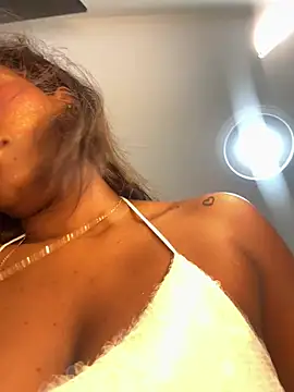 Snapshot of EroticAlana1 chatting on 23, 5, 2026 EroticAlana1 online show from 23, 5, 2026