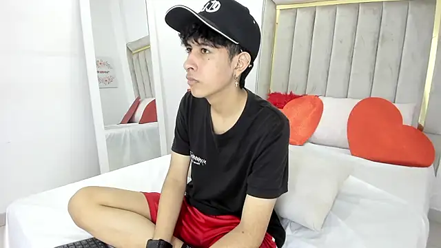 Snapshot of julian_xx chatting on 9, 2, 2026 julian xx online show from 9, 2, 2026