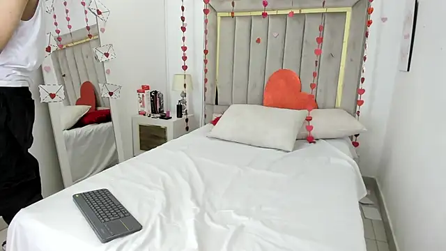 Snapshot of julian_xx chatting on 13, 2, 2026 julian xx online show from 13, 2, 2026