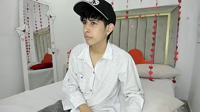 Snapshot of julian_xx chatting on 16, 2, 2026 julian xx online show from 16, 2, 2026