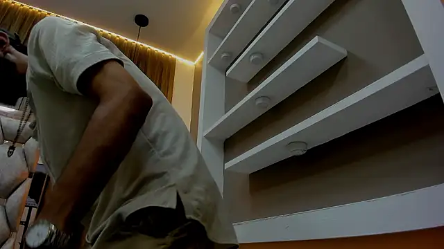 Snapshot of james__walsh chatting on 2, 2, 2026 james walsh online show from 2, 2, 2026