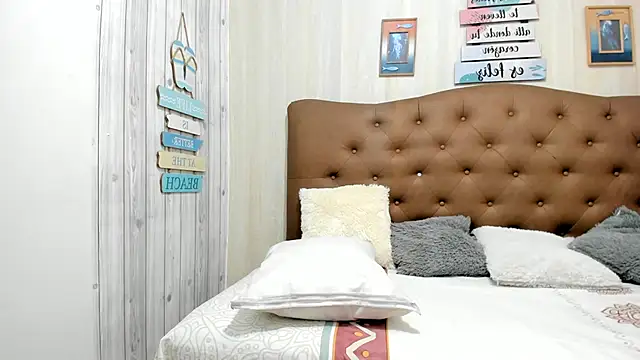 Kloe D online show from 23, 2, 2026