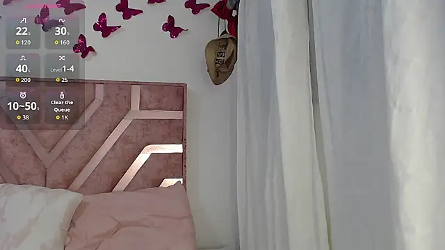 Roxy Fox- online show from 16, 1, 2026