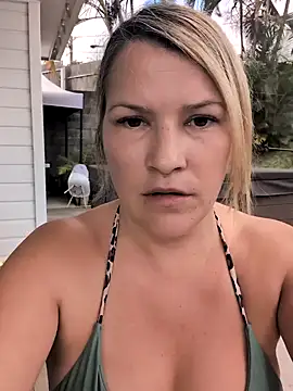 Snapshot of Pxetiteblonde1 chatting on 12, 6, 2026 Pxetiteblonde1 online show from 12, 6, 2026