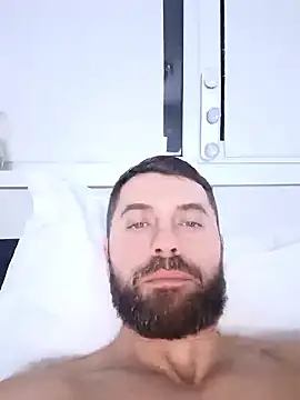 Snapshot of darom85 chatting on 9, 1, 2026 darom85 online show from 9, 1, 2026