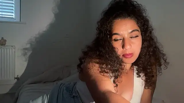 Snapshot of fayfay21@xh chatting on 28, 5, 2026 fayfay21xh online show from 28, 5, 2026