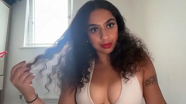 Snapshot of fayfay21@xh chatting on 7, 6, 2026 fayfay21xh online show from 7, 6, 2026