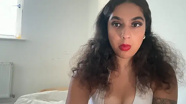 Snapshot of fayfay21@xh chatting on 10, 6, 2026 fayfay21xh online show from 10, 6, 2026