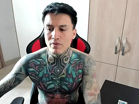 Snapshot of Chrissblack chatting on 7, 1, 2026 Chrissblack online show from 7, 1, 2026