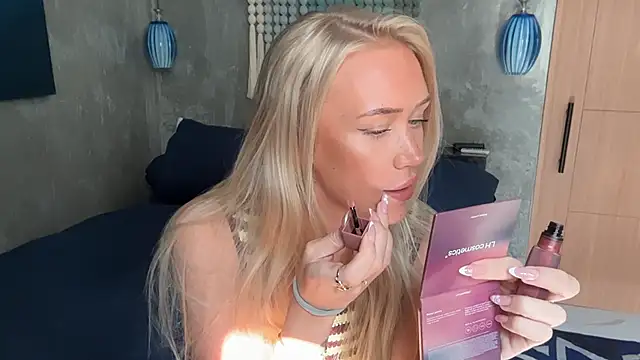 Snapshot of livsslife chatting on 24, 3, 2026 livsslife online show from 24, 3, 2026