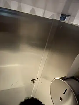 liam bronw online show from 8, 4, 2026