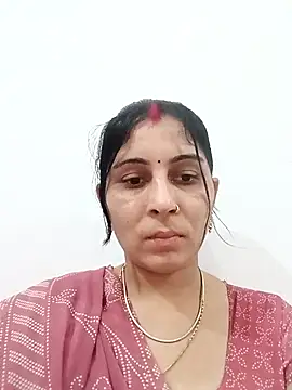 Snapshot of Hot_ree85 chatting on 21, 4, 2026 Hot ree85 online show from 21, 4, 2026
