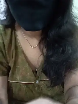 Snapshot of Ammu14399 chatting on 17, 6, 2026 Ammu14399 online show from 17, 6, 2026