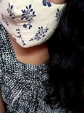 Snapshot of Ammu14399 chatting on 9, 7, 2026 Ammu14399 online show from 9, 7, 2026