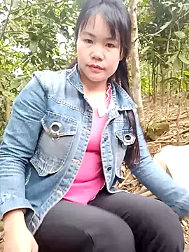 Snapshot of him220 chatting on 14, 3, 2026 him220 online show from 14, 3, 2026