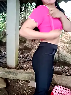 Snapshot of him220 chatting on 15, 3, 2026 him220 online show from 15, 3, 2026