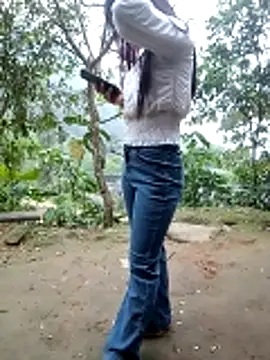 Snapshot of him220 chatting on 27, 3, 2026 him220 online show from 27, 3, 2026