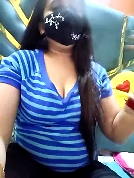 couple fun  online show from 16, 4, 2026