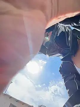 TaylorrHill online show from 8, 4, 2026