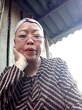 Agnes-baby online show from 12, 4, 2026