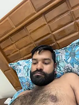 Snapshot of Rahil_94 chatting on 14, 7, 2026 Rahil 94 online show from 14, 7, 2026