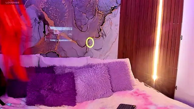 Emmayourgirl online show from 12, 2, 2026