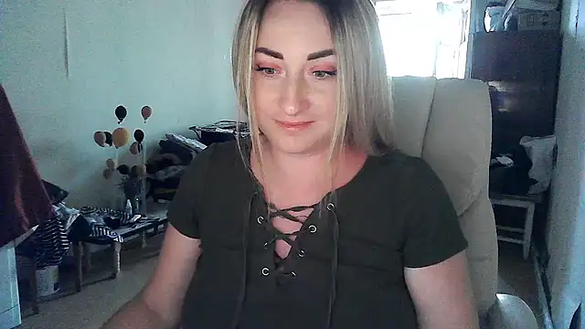 Snapshot of FoxyAnn12 chatting on 29, 6, 2026 FoxyAnn12 online show from 29, 6, 2026