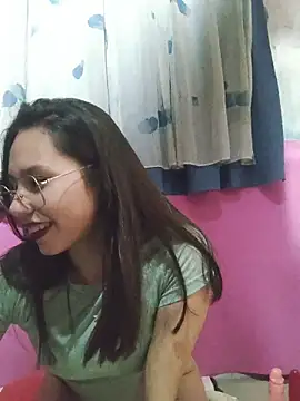 Sexyhanna14 online show from 18, 4, 2026