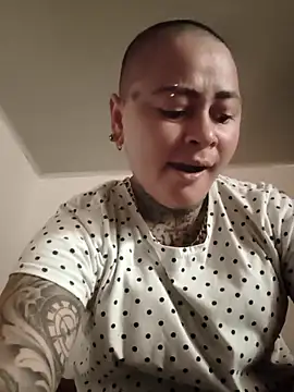 Carolain2026 online show from 8, 4, 2026