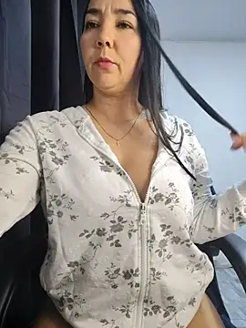 nathpalacios  online show from 4, 2, 2026