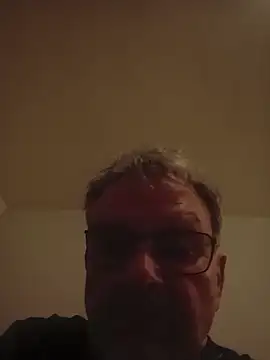 Snapshot of WildNomade chatting on 18, 3, 2026 WildNomade online show from 18, 3, 2026