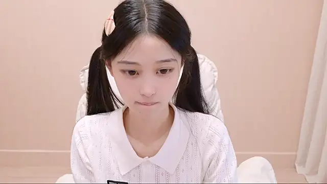 Snapshot of iiiiiiiiiu chatting on 11, 5, 2026 iiiiiiiiiu online show from 11, 5, 2026
