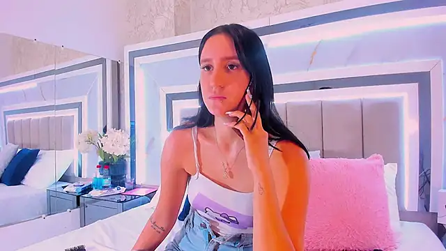 Snapshot of IsaBlue chatting on 14, 2, 2026 IsaBlue online show from 14, 2, 2026