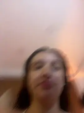Snapshot of Violett_hott_ chatting on 22, 5, 2026 Violett hott online show from 22, 5, 2026