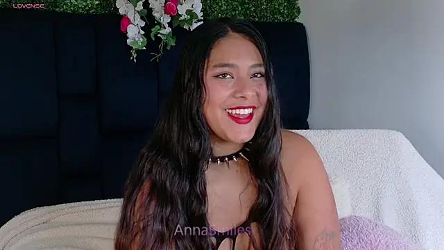 Snapshot of AnnaSmiles chatting on 13, 7, 2026 AnnaSmiles online show from 13, 7, 2026