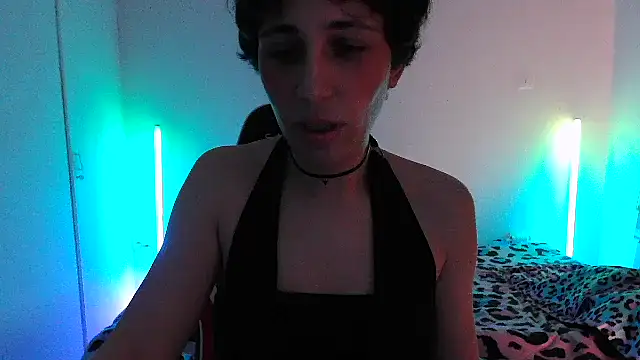 HoneyValentine online show from 20, 3, 2026