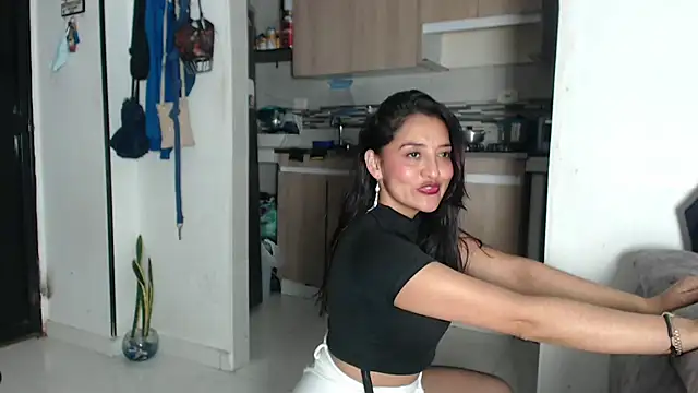 samanta xi online show from 6, 3, 2026