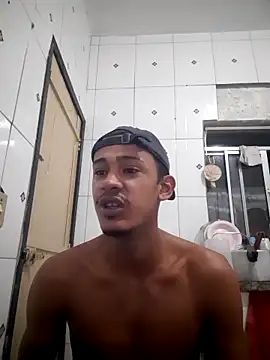 Magrinhodelicia011 online show from 7, 5, 2026