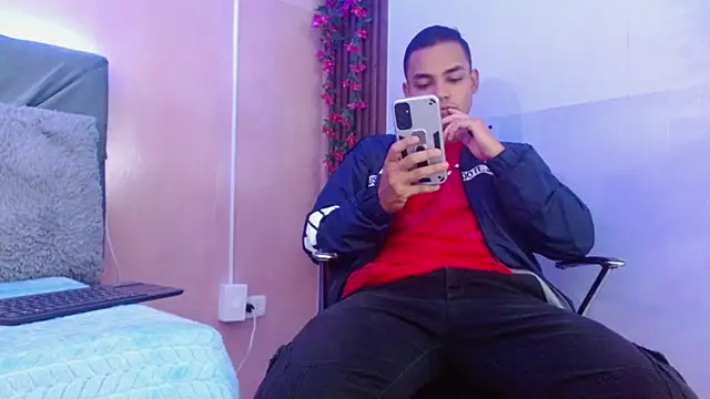 Snapshot of studentdeivy_ chatting on 4, 2, 2026 studentdeivy online show from 4, 2, 2026