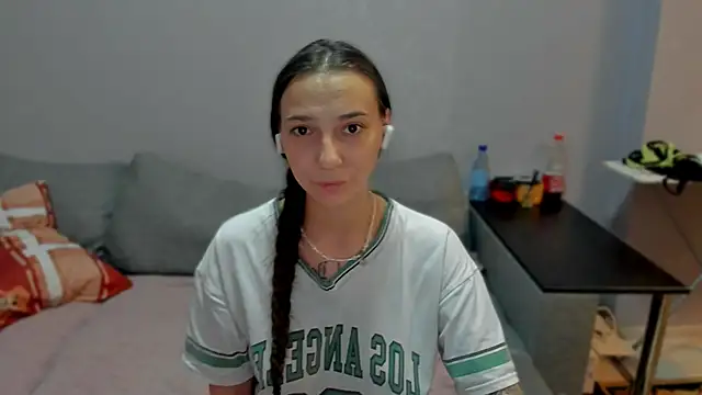 Snapshot of AnnaMized chatting on 10, 1, 2026 AnnaMized online show from 10, 1, 2026