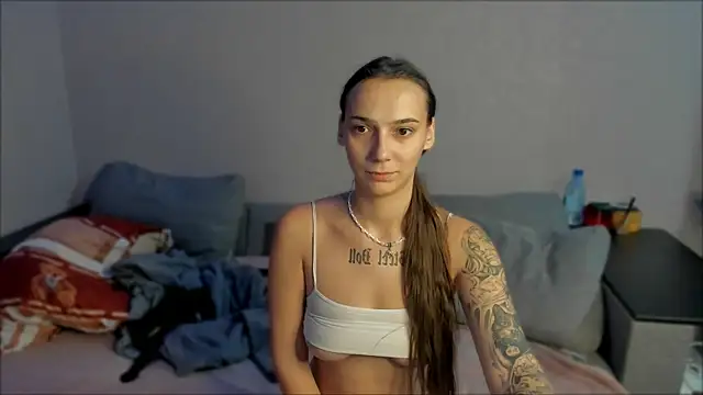 Snapshot of AnnaMized chatting on 12, 1, 2026 AnnaMized online show from 12, 1, 2026