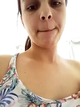 Snapshot of Jenevaonlovexq chatting on 3, 2, 2026 Jenevaonlovexq online show from 3, 2, 2026