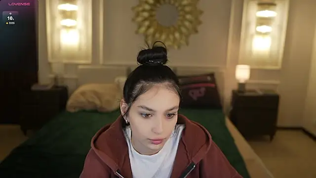 Snapshot of Mila_Rose054 chatting on 2, 3, 2026 Mila Rose054 online show from 2, 3, 2026