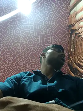 Snapshot of HadDrawers chatting on 10, 3, 2026 HadDrawers online show from 10, 3, 2026