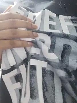 trinasa online show from 4, 4, 2026