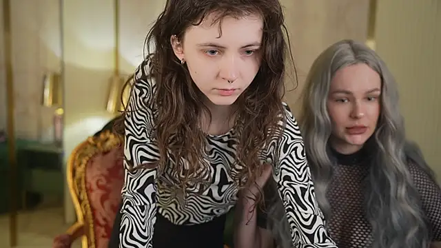 Orly flame online show from 10, 4, 2026