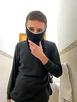 Snapshot of petiteyanel chatting on 12, 1, 2026 petiteyanel online show from 12, 1, 2026